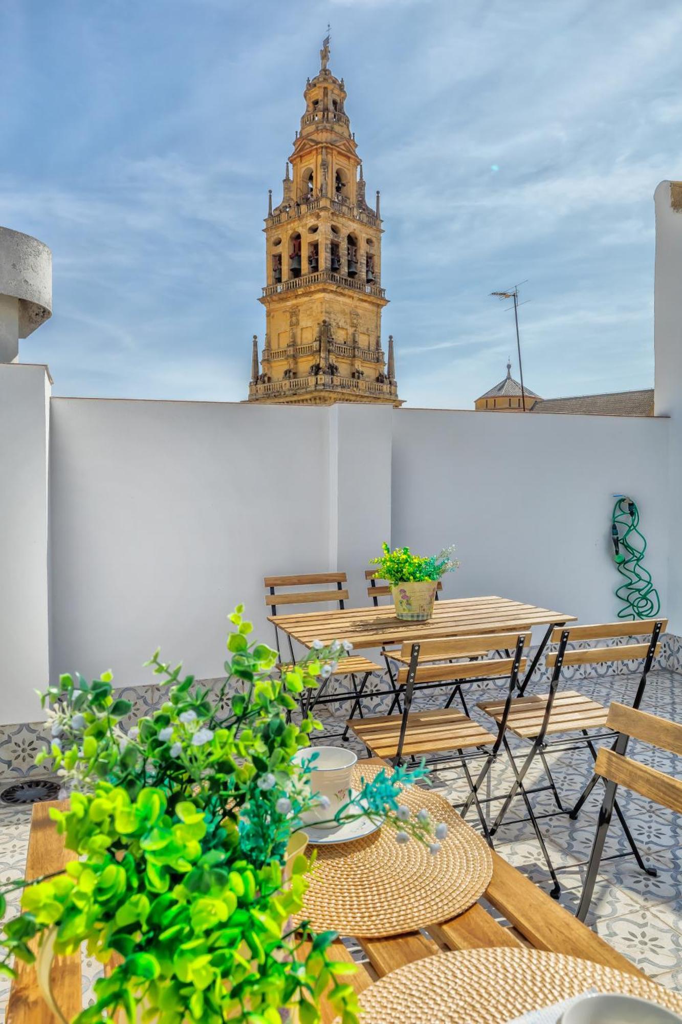 Apartamentos Deanes & Casco Historico Cordoue Extérieur photo